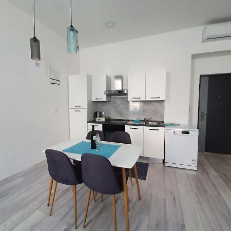 Apartmani Draga 里耶卡 外观 照片