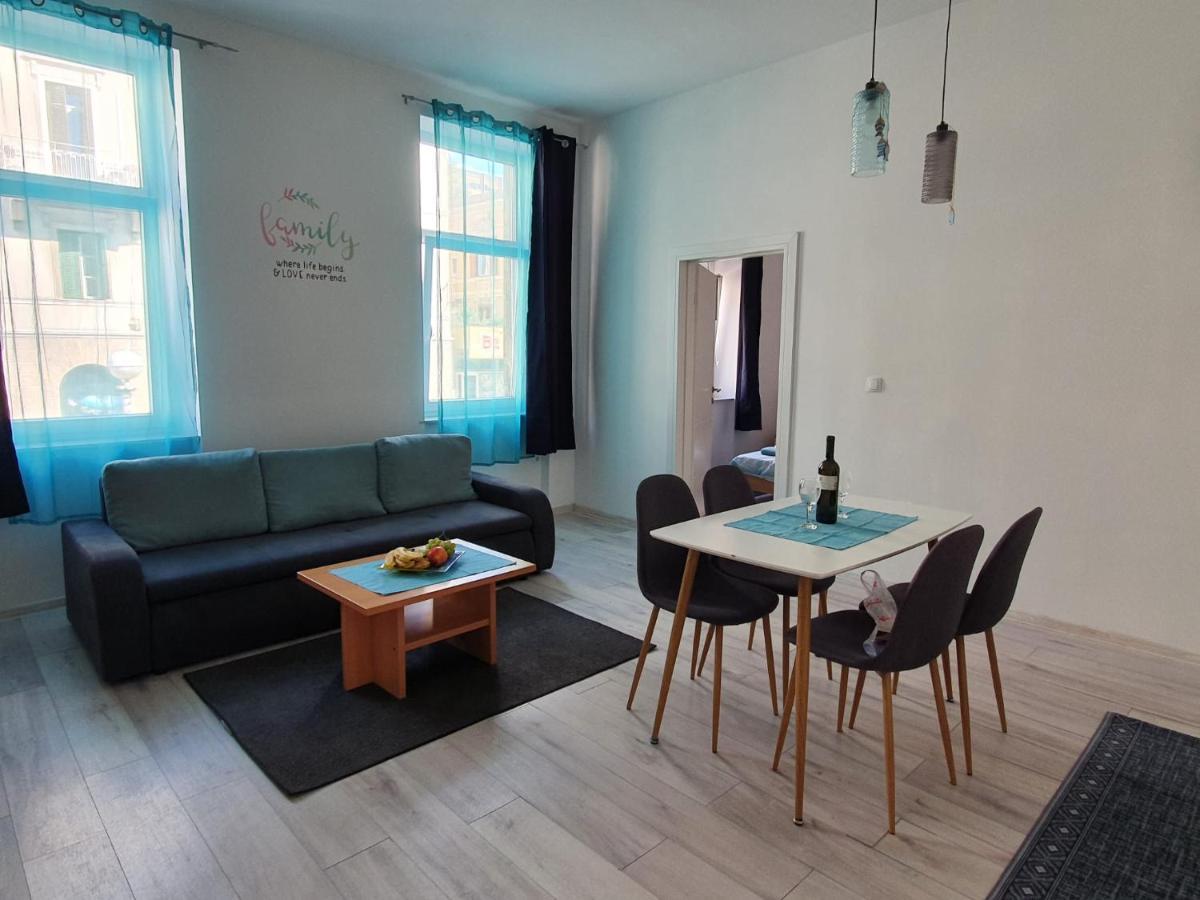 Apartmani Draga 里耶卡 外观 照片