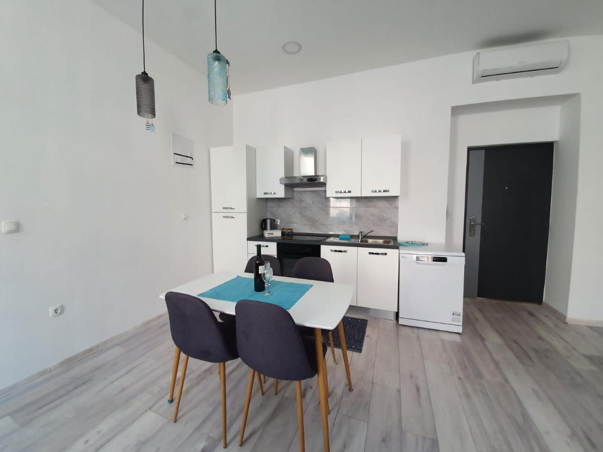 Apartmani Draga 里耶卡 外观 照片