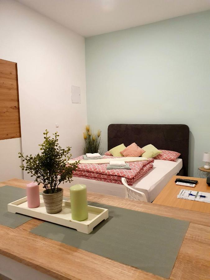 Apartmani Draga 里耶卡 外观 照片